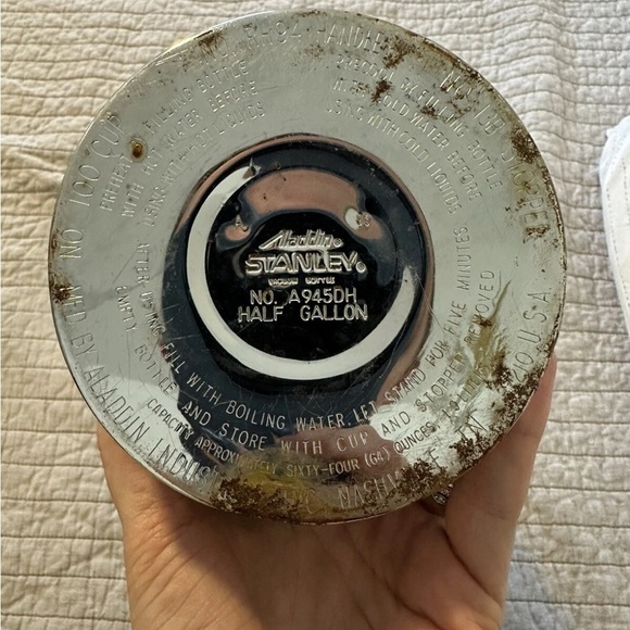 Great Vintage Aladdin Stanley Thermos A-945DH Half Gallon 64 oz Nashville TN - Picture 4 of 5